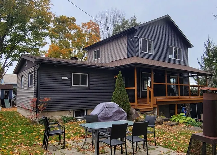 Chalet O Lac-Brome, 3Ch, 8 Personnes