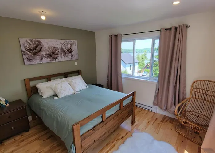 Chalet O Lac-Brome, 3Ch, 8 Personnes