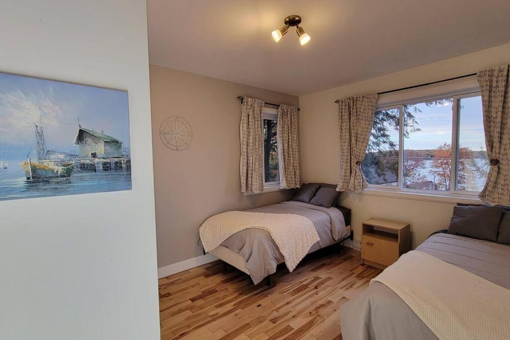 O Lac-brome, 3ch, 8 Personnes Lac-Brome